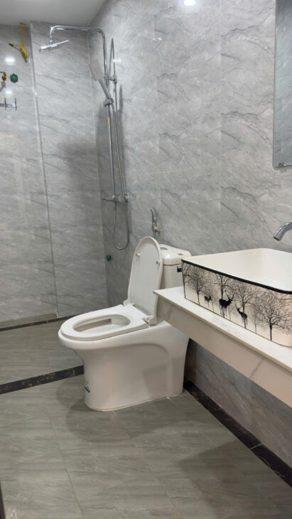 CHÍNH CHỦ CẦN BÁN NHÀ 5 TẦNG TẠI PHƯỜNG VĨNH HƯNG, QUẬN HOÀNG MAI, HÀ NỘI