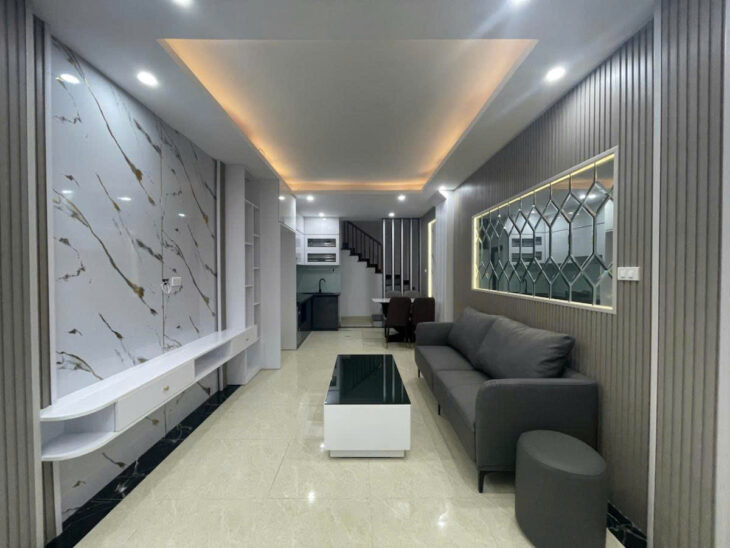 Bán nhà Vũ Tông Phan,Thanh Xuân – 40m 5 tầng gần ô tô trước nhà 2,5m