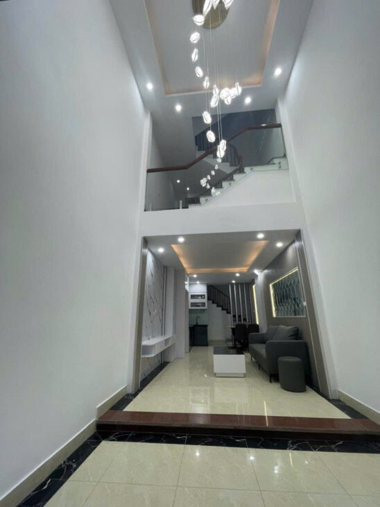 Bán nhà Vũ Tông Phan,Thanh Xuân – 40m 5 tầng gần ô tô trước nhà 2,5m