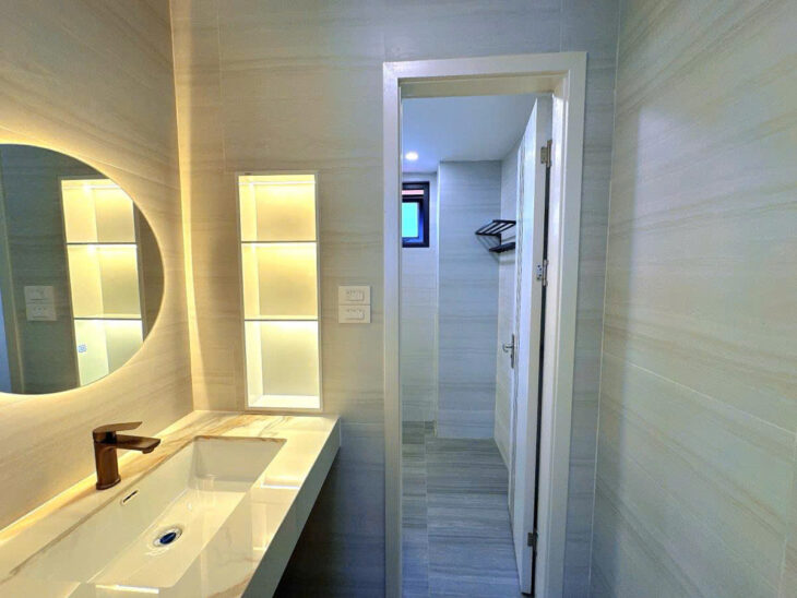 Bán nhà Tây Sơn, Đống Đa 45m 6 tầng thang máy – Kinh doanh giá 13,8 tỷ