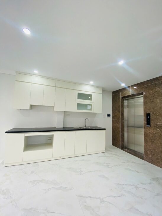 *** (SÀI ĐỒNG) NHÀ MỚI XÂY 6 TẦNG- THANG MÁY – NGÕ THÔNG- CỰC THOÁNG-Ở SƯỚNG. Diện tích 40m chỉ