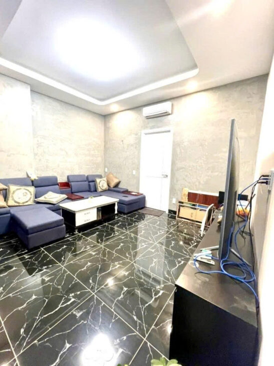 NHÀ 3 TẦNG LÔ GÓC 2MT KP Đông Tác, P. Tân Đông Hiệp, TP. Dĩ An – Bình Dương