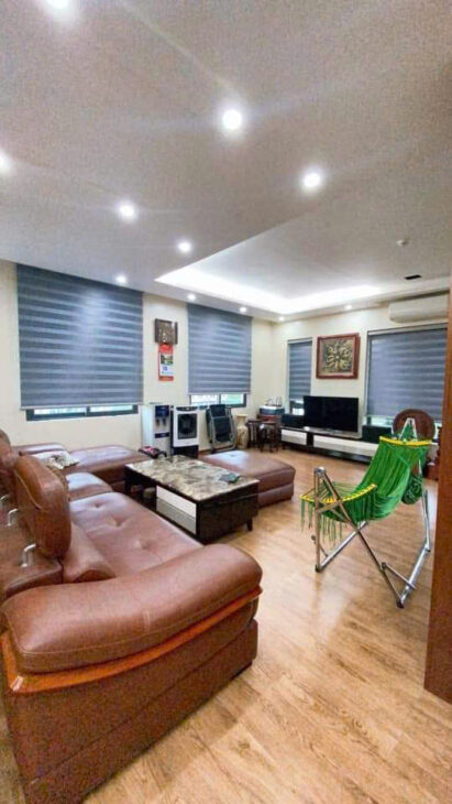 Bán gấp nhà phố Nguyễn Thị Định, Cầu Giấy DT 85m2, 9 tầng thang máy, 2 mặt tiền, ô tô tránh, KD