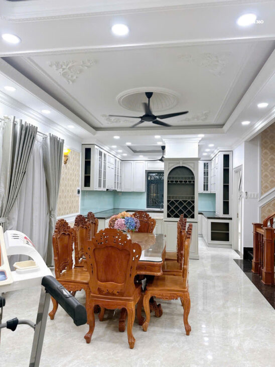 BÁN BIỆT THỰ 2 MẶT TIỀN ĐẸP – P. ĐÔNG HÒA, TP.HCM, GIÁP QL1K – VỊ TRÍ ĐẮC ĐỊA