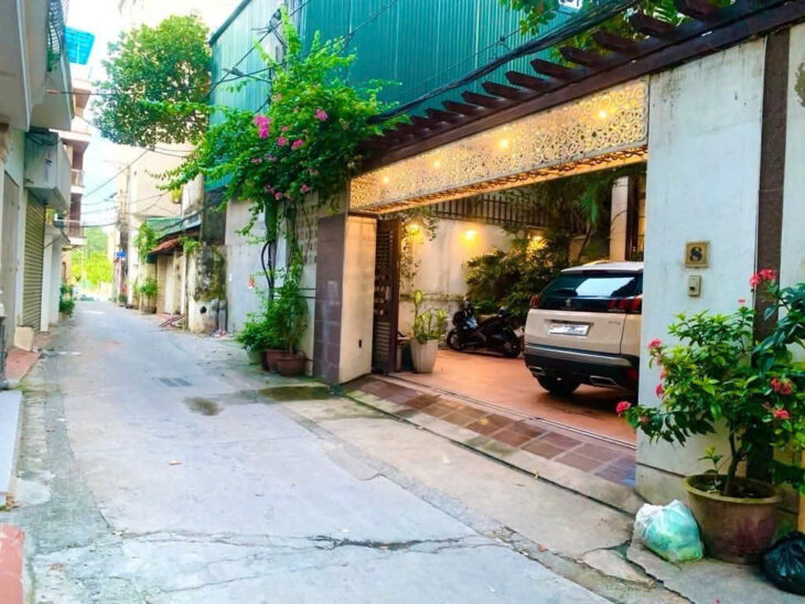 NHÀ PHỐ NGỌC THUỴ 180m – LONG BIÊN giá đầu tư