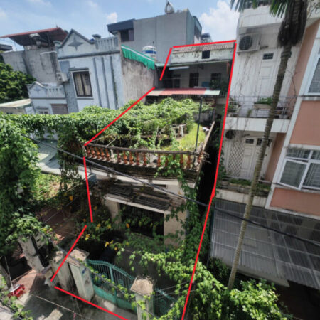 Nguyễn Văn Cừ – Bồ Đề: Đất vàng trung tâm, sổ đỏ trao tay, ô tô cóc vào nhà