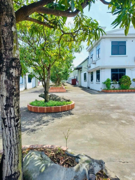 BÁN NHÀ MÁY + ĐẤT 9.907m² NGAY TRUNG TÂM TP. NAM ĐỊNH