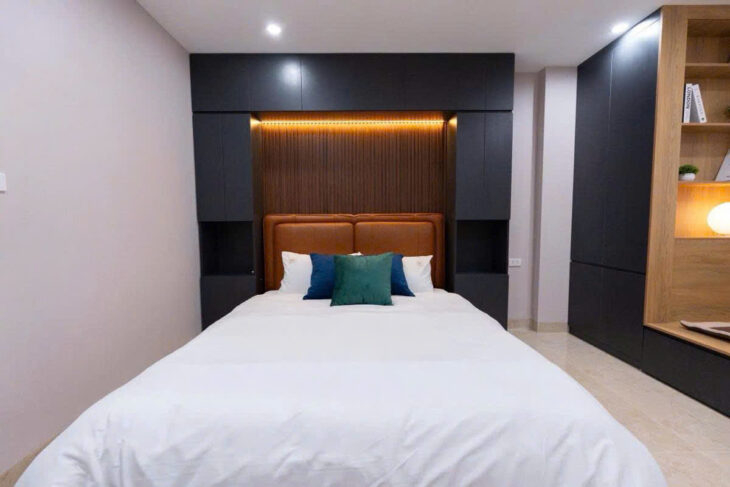 BÁN NHÀ PHỐ NGUYỄN LAM – FULL NỘI THẤT – CHỈ 50M RA MẶT PHỐ