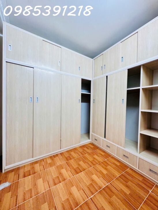 CẦN BÁN GẤP- NHÀ TRUNG TÂM HOÀNG MAI- 32M2-5T- 6.45 TỶ (CTL)- NHÀ, SÂN CHƠI THOÁNG SÁNG- Ở TIỆN NGHI