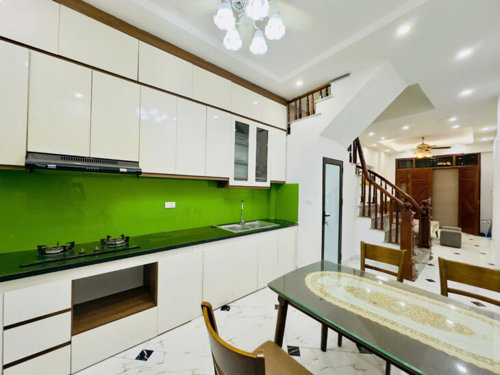 BÁN NHÀ HỮU HƯNG NAM TỪ LIÊM – 38M², 5 TẦNG, 4 NGỦ – FULL ĐỒ Ở NGAY – NHỈNH 6 TỶ 0326 213 286