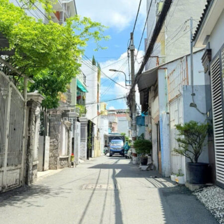 HXH ĐS 3 – 4,3×19 – 3 Tầng 5PN – Thuê 15 triệu – SỔ A4 HC Đủ – NHỈNH 7 TỶ