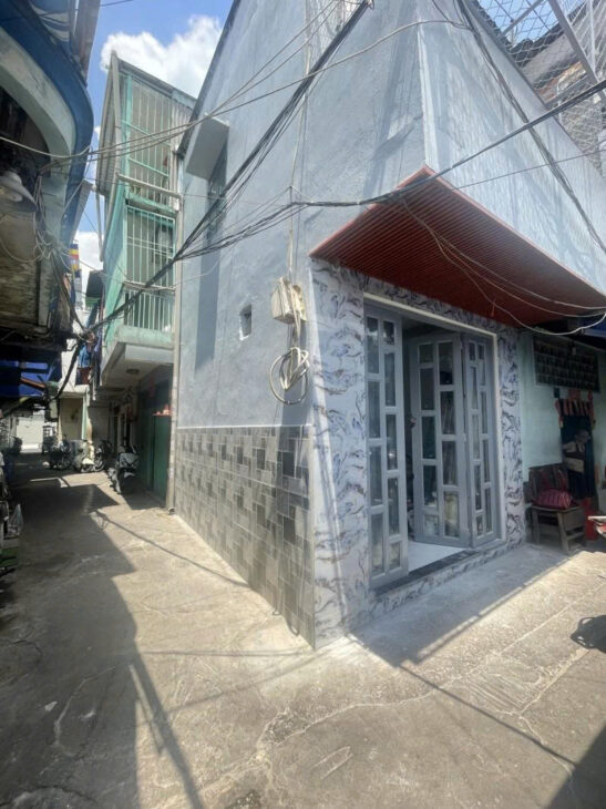 KHẨN CẤP BÁN NHÀ QUẬN 11 tp HCM – GIÁ SẬP SÀN CHỈ 2.1 TỶ! CƠ HỘI VÀNG KHÔNG THỂ BỎ LỠ !
