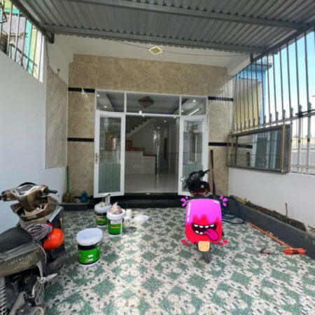 BÁN NHÀ TẶNG KÈM 3 PHÒNG TRỌ TẠI LƯ CẤM, NGỌC HIỆP, NHA TRANG.