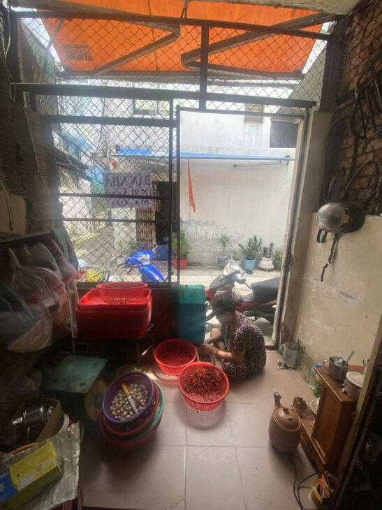 CHỐT NGAY ! NHÀ 2.7 TỶ tp HCM Q11 – HẺM Ô TÔ, SỔ HỒNG, VỊ TRÍ VÀNG – ĐỐT CHÁY THỊ TRƯỜNG !