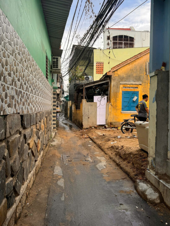 BÁN GẤP 02 LÔ HẺM 2m PHAN ĐÌNH GIÓT, NGAY TTTP NHA TRANG.