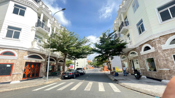 Kẹt tiền bán lô đất nên tại HCM chỉ 3,x tỷ