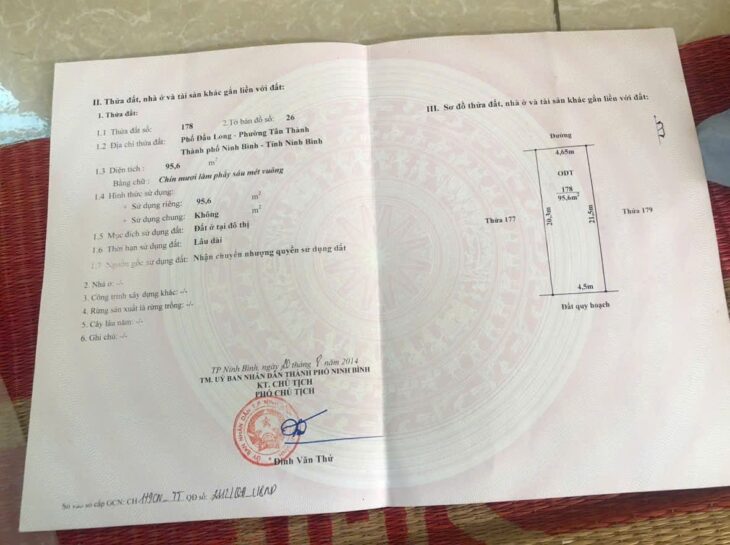 Chính Chủ Cần Bán Căn Nhà Full Nội Thất View Đẹp Tại Phường Tân Thành, TP Ninh Bình