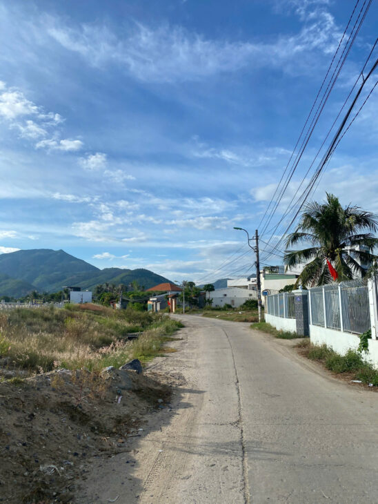 BÁN GẤP LÔ ĐẤT SÁT SÔNG MÁT MẺ HẺM LIÊN HOA, VĨNH NGỌC, NHA TRANG.