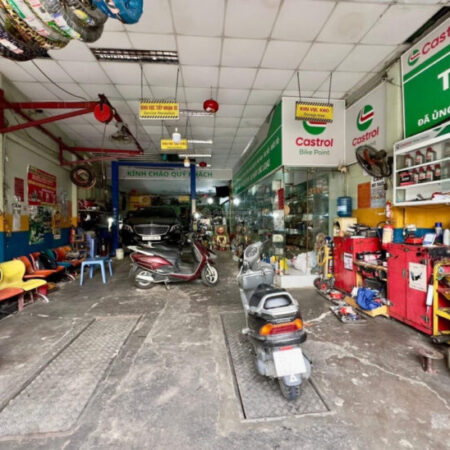 Cho thuê mặt phố Lê Văn Sỹ, 120 triệu, 300m2, 3PN, 3WC, giá siêu hời