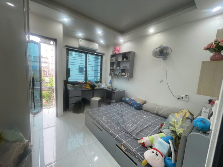 bán nhà trần lãm