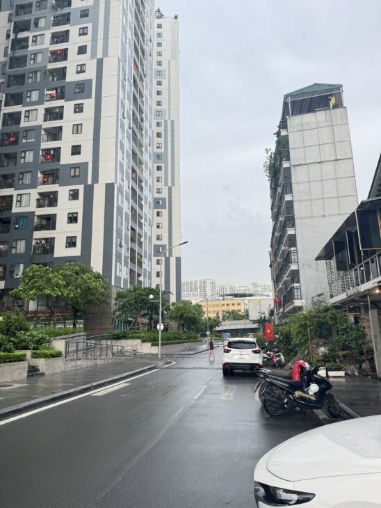 Bán nhà Ôtô tránh Phố Minh Khai, Đối Chung Cư 65m2/ 5Tầng, MT 4m 31.5 Tỷ, KD đỉnh