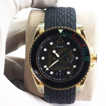 ĐH Nam : Gucci Dive Black Snake 3 kim mặt rắn, dây cao su lake vàng size 45mm ĐH Nam : Gucci Dive Black Snake 3 kim mặt rắn, dây cao su lake vàng size 45mm