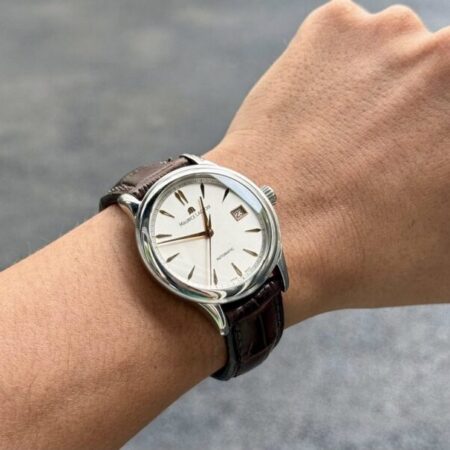 Đồng Hồ Nam : Maurice Lacroix Classiques Automatic, Mặt trắng, 3 kim 1 Lịch, Size 38mm… Đồng Hồ Nam : Maurice Lacroix Classiques Automatic, Mặt trắng, 3 kim 1 Lịch, Size 38mm…