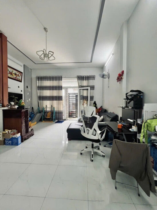 Giảm sốc 350tr! Nhà mới SHR Vuông HXH 83m2 – Đường Số 9 Gò Vấp SS