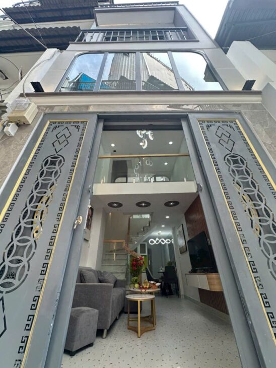Nhà mới SHR 3 tầng 27m2 – Hoàng Văn Thụ Tân Bình S