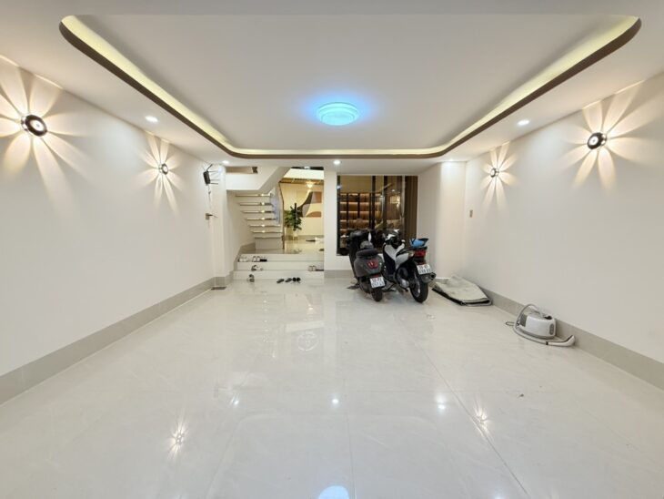 Gò Vấp nhà trong ngõ 5 tầng, 80m2, 4 phòng ngủ, sổ hồng trao tay, giá hời chỉ 9.5 tỷ – Cơ hội an cư