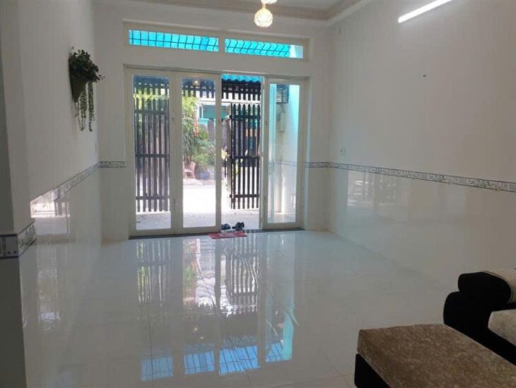 Giảm 500tr! Nhà Vuông SHR 4 tầng HXT 100m2 – Đường DC11 Tân Phú S