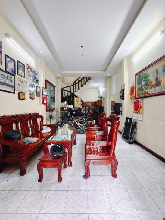 Nhà SHR 2 tầng HXH 207m2, Vuông – Lê Thị Hoa TP.Thủ Đức S