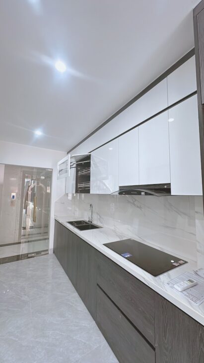 BÁN NHÀ HOÀNG NHƯ TIẾP, LONG BIÊN-50M-THANG MÁY- NHỈNH12 TỶ (TL)