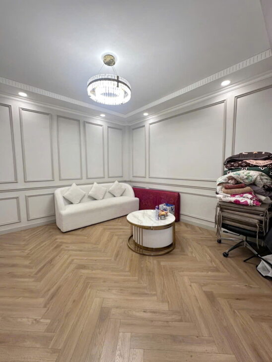 BÁN NHÀ 32M2, 6 TẦNG, THANG MÁY, Ô TÔ TRONG NHÀ, NGỌC THỤY, LONG BIÊN