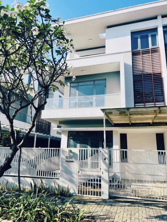 HIẾM BÁN PHỐ ĐÔNG VILLGAE Q2 CŨ TP HCM