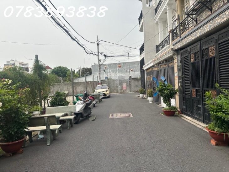 Bán nhà riêng 4 tầng, 50m2, sổ hồng Q.12, Hiệp Thành, 5.45 tỷ.