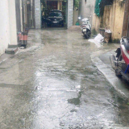 bán nhà tiền phong nhà 2,5 tầng tổ 11-12