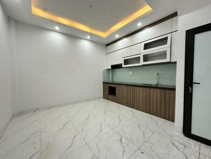 Bán nhà Đại Cát Liên Mạc 35m, 4 tầng Ô TÔ đỗ cửa
