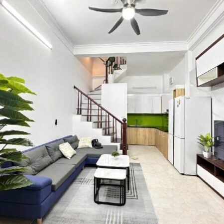 Bán nhà đẹp – Trung tâm Cầu Giấy – 30m2 4 tầng nhỉnh 8 tỷ