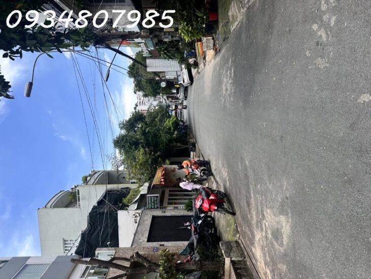 PHAN HUY ÍCH, HẺM KINH DOANH Ô TÔ QUAY ĐẦU, 70M2 NGANG 4 DÀI 18, CHỈ 7.5 TỶ,