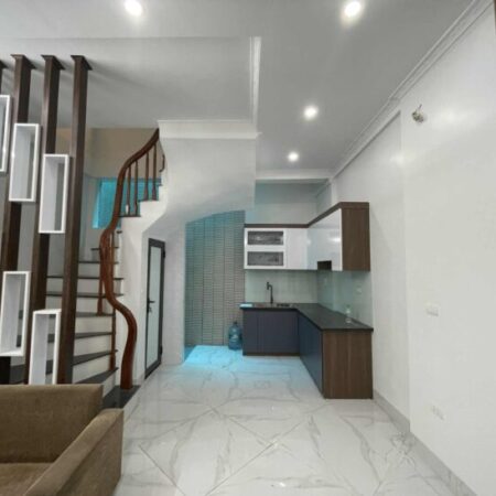 Bán nhà Trương Định, quận Hoàng Mai 45m, nhà mới, ngõ thông ô tô, gần phố, kinh doanh nhỏ