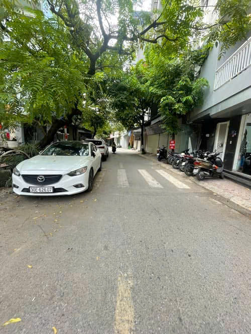 HOT! NHỈNH 500 TRIỆU/M CÓ NGAY NHÀ MP ĐỒNG CỔ 40M 5 TẦNG LÔ GÓC KD ĐỈNH GIÁ 22.8 TỶ 0878168006