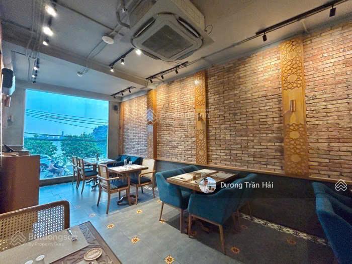 Bán nhà phố Láng Hạ – 135m2 x MT 7m – lô góc 3 thoáng kinh doanh – vỉa hè – ô tô dừng đỗ