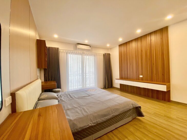 Bán nhà Phú Cường 45m2 thang máy 5 tầng ô tô tránh kinh doanh