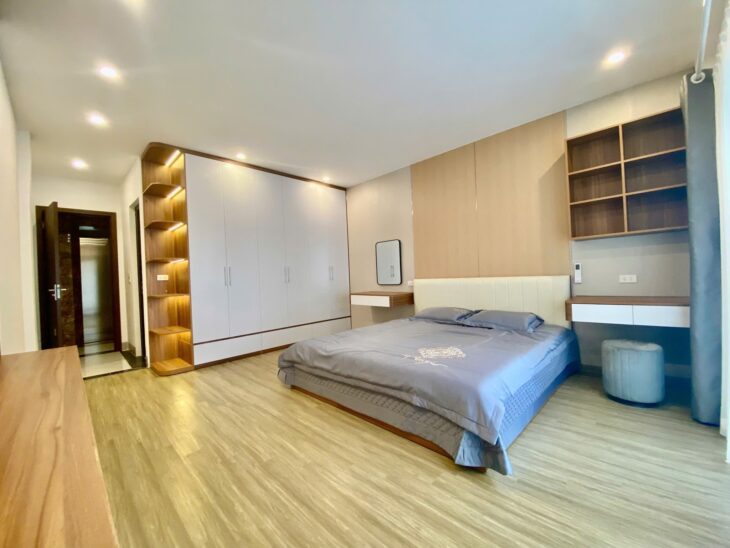 Bán nhà Phú Cường 45m2 thang máy 5 tầng ô tô tránh kinh doanh