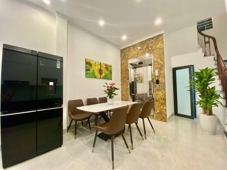 Bán nhà Phú Cường 45m2 thang máy 5 tầng ô tô tránh kinh doanh