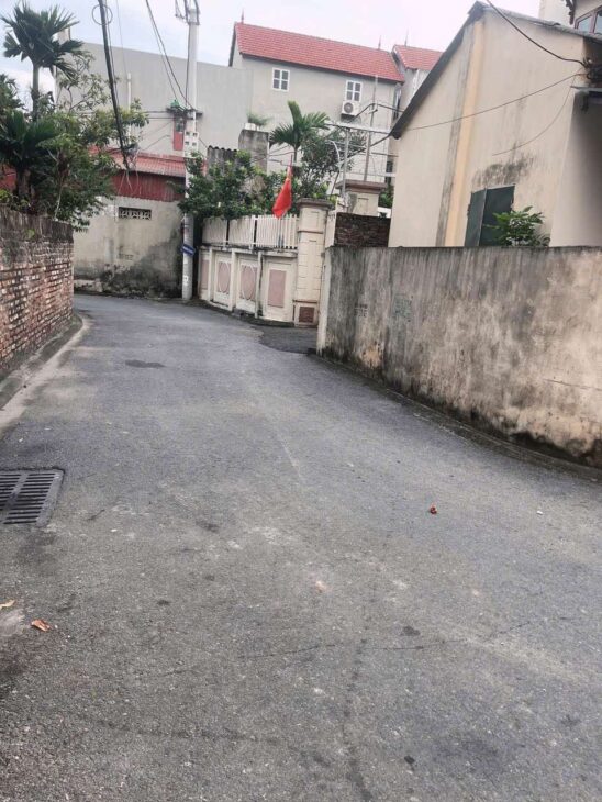 BÁN GẤP 40 m2 ĐẤT NGỌC ĐỘNG – ĐA TỐN, 0985865658