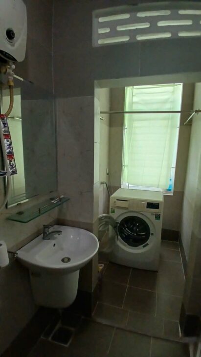 Bán nhà TTTP hẻm Trần nhật duật 49m2 giá rẻ chỉ 3ty2