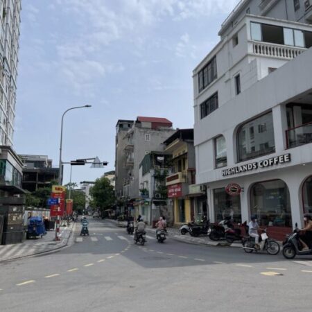 Phân lô hộ khẩu Tây Hồ, vỉa hè 3 ô tô tránh, kinh doanh sầm uất ngày đêm, tương lai phát triển mạnh Phân lô hộ khẩu Tây Hồ, vỉa hè 3 ô tô tránh, kinh doanh sầm uất ngày đêm, tương lai phát triển mạnh