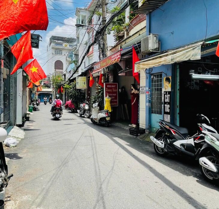 Bán nhà HXH Nguyễn Oanh, Gò Vấp, DT 32m2, 3 tầng, 3 phòng ngủ, hẻm to, vị trí đẹp, nhỉnh 6 tỷ